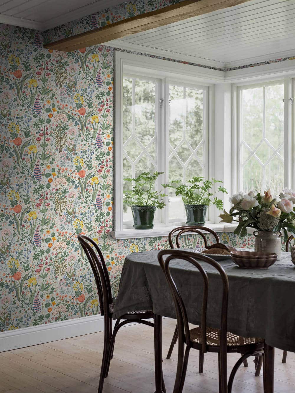 borastapeter new heritage blomsterhav 2053 behang 1