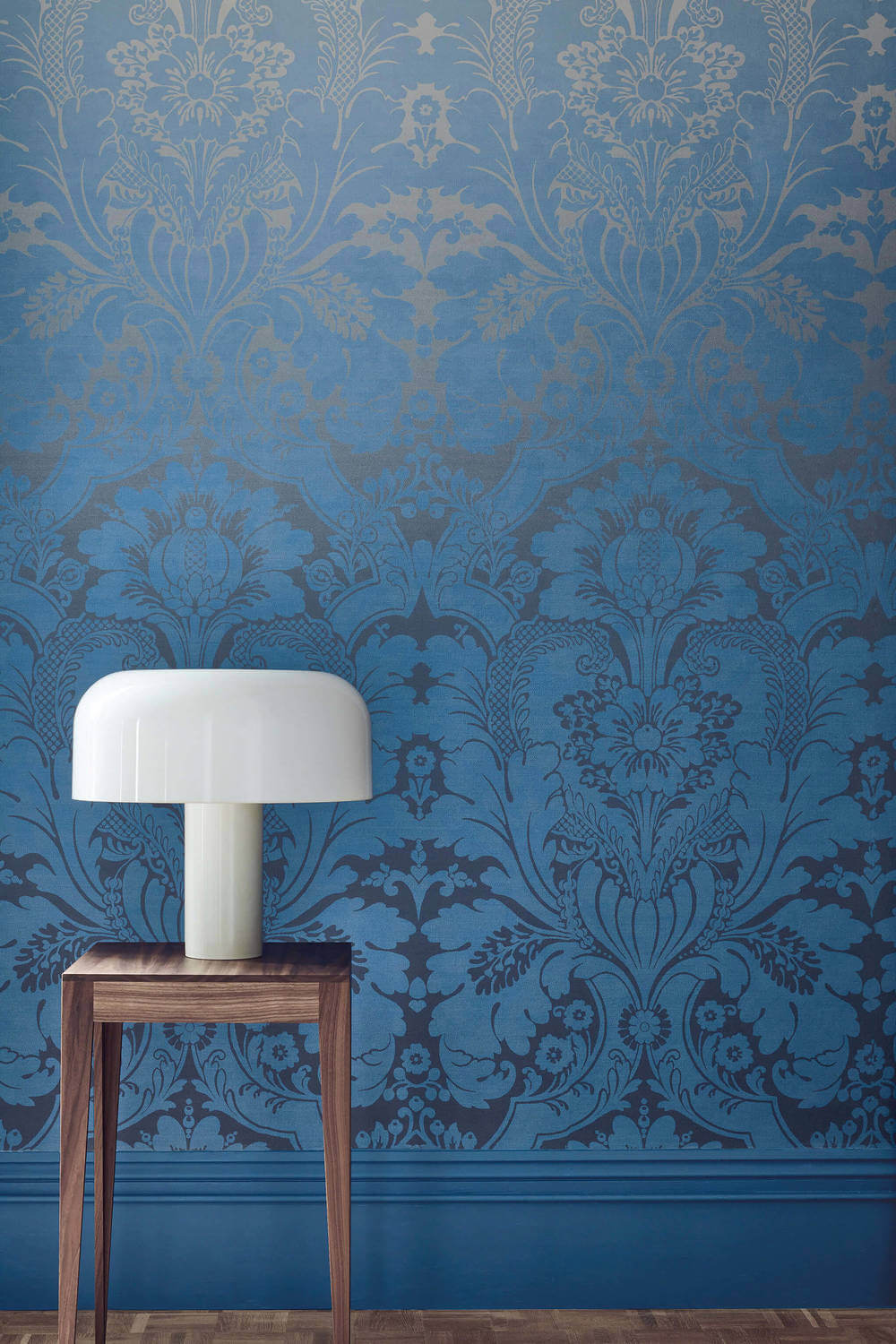 behang little greene london wallpapers v st james park cobalt fade 2