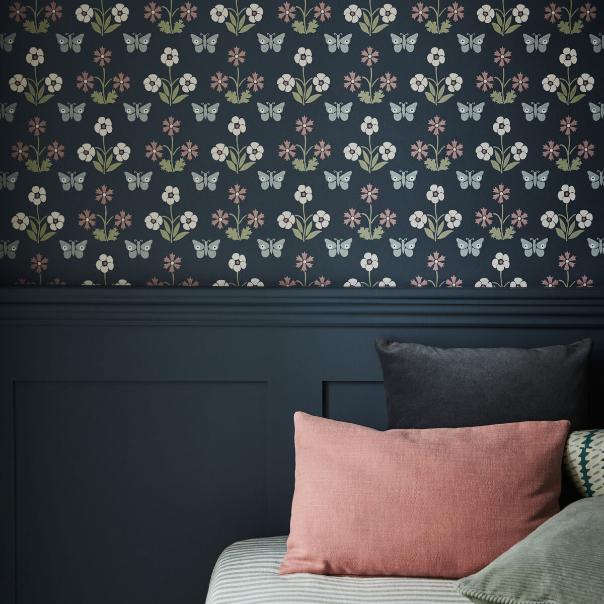 little greene national trust iv burgers butterfly 0267bu wallpaper behang tapete 2